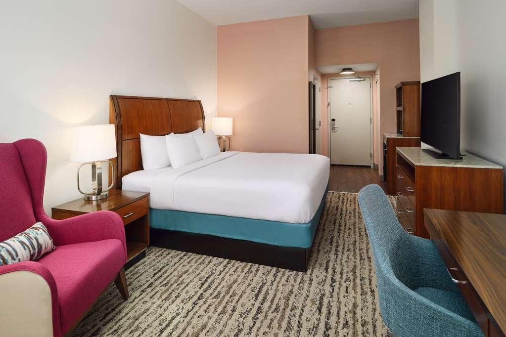 Hilton Garden Inn Atlanta Midtown Room photo