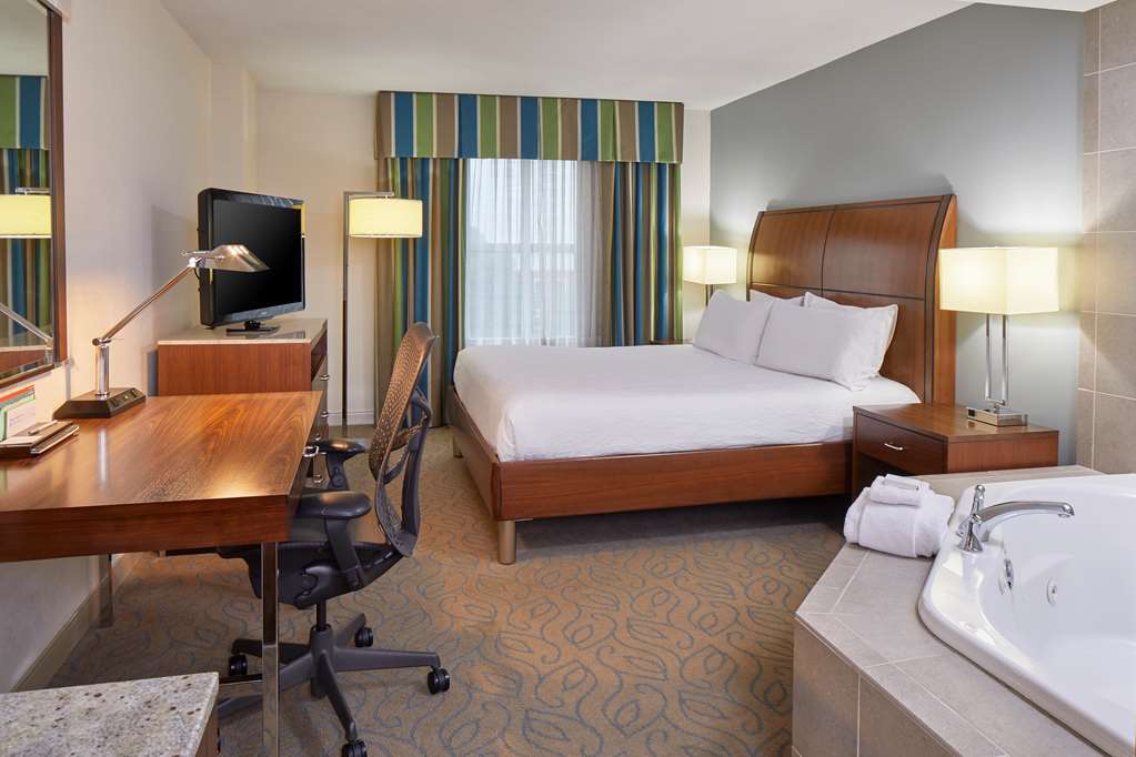 Hilton Garden Inn Atlanta Midtown Room photo